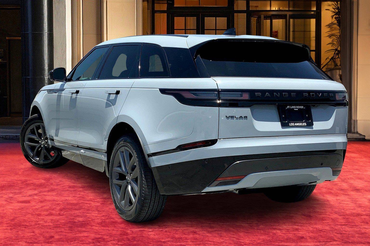 land rover range rover velar 2026 SALYL2EX6TA817802 image land rover range rover velar 2026 SALYL2EX6TA817802 image
